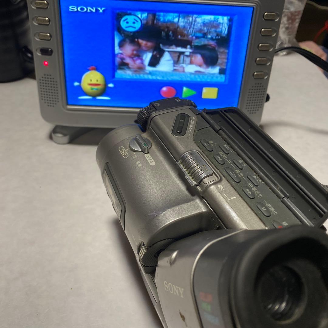 SONY VideoHi8 Handycam CCD-TR1 ⑦