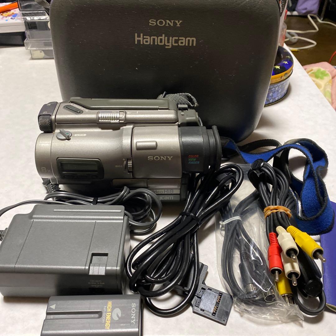 SONY VideoHi8 Handycam CCD-TR1 ⑦