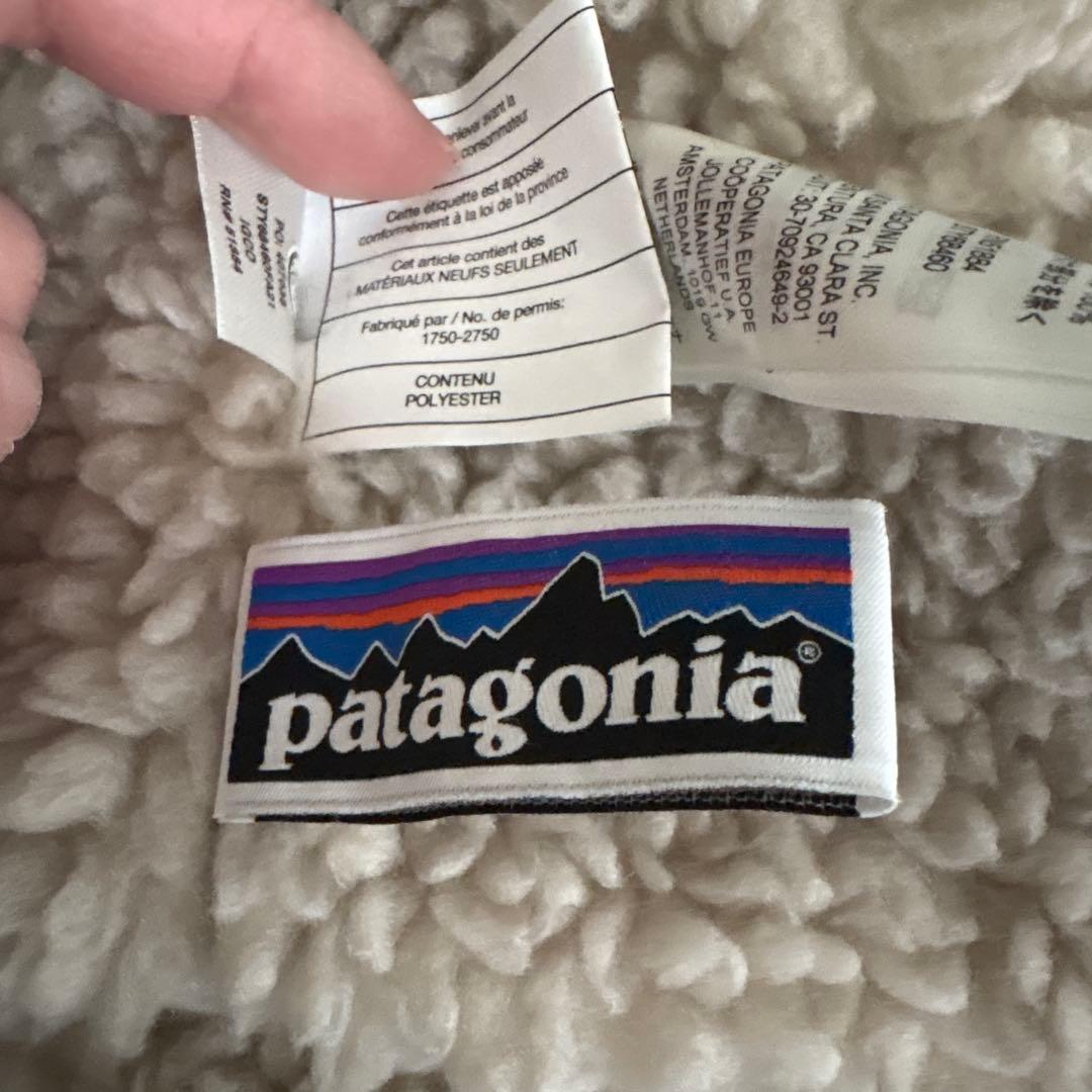 patagonia フード付きジャケット オリーブグリーン