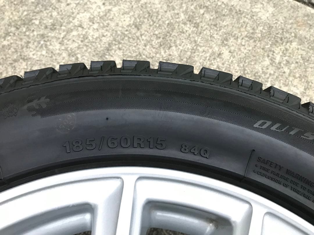 【whys①】トヨタ シエンタ170系 スタッドレス185/60R15