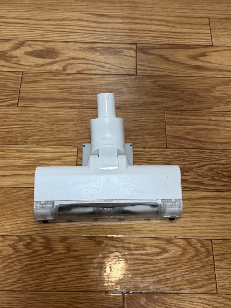 ジ*ン様 掃除機　2025年/3月バッテリ交換済み　パナソニック　MC-NS10