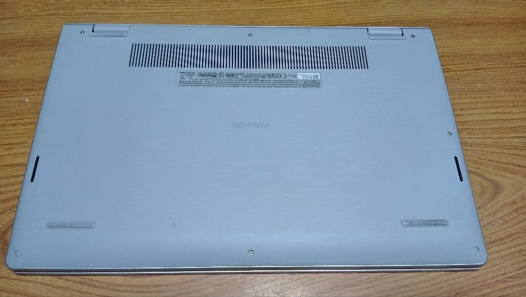 DELL Inspiron 15 3520 ノートpc