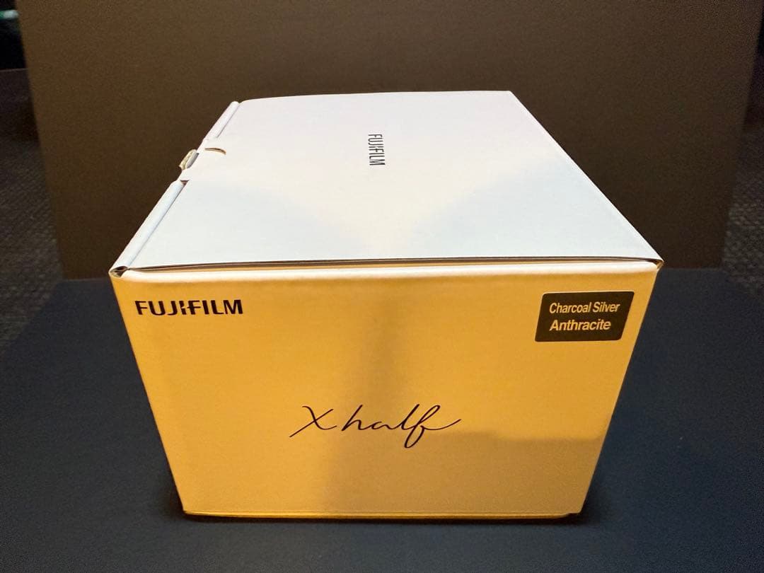 新品 FUJIFILM X half X-HF1 チャコールシルバー 保証あり