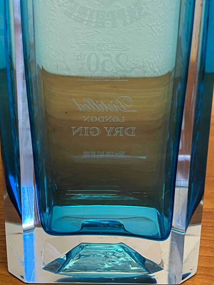 値下げ　ボンベイ・サファイア　ジン　250周年記念ボトル 世界500本 限定品