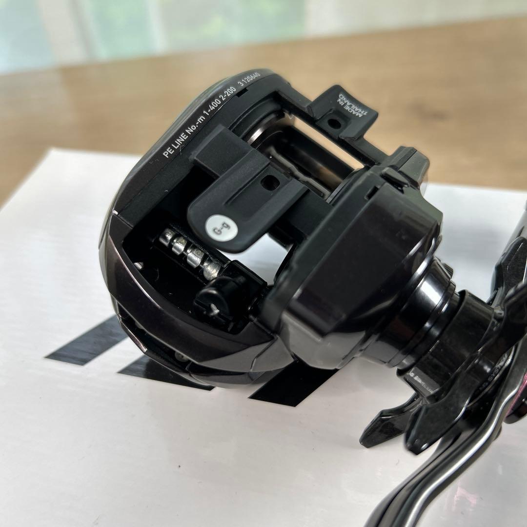 美品 DAIWA ダイワ 21紅牙 IC 150H 早い者勝ち