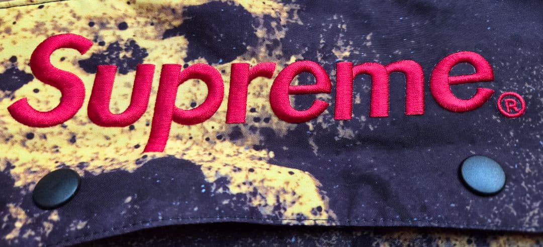 ジャケット・アウター SUPREME GORE-TEX Anorak JACKET