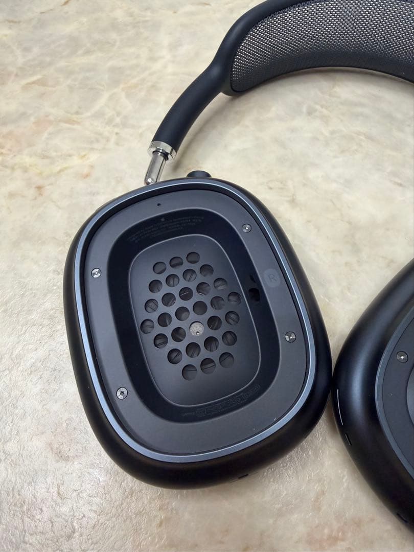 Apple AirPods Max 第二世代 ミッドナイト 充電ケース付き