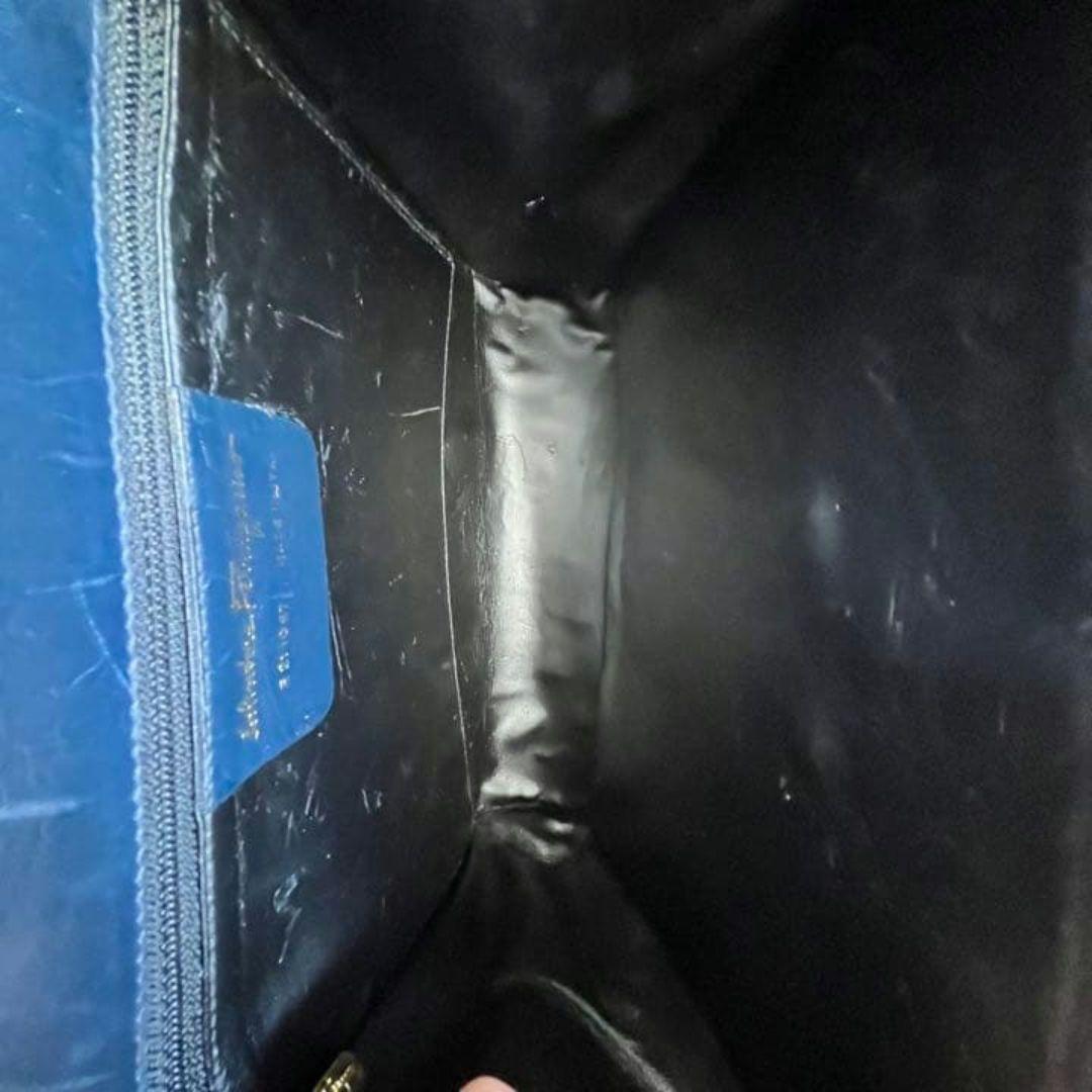 SalvatoreFerragamo ガンチーニ ショルダーバッグ レザー