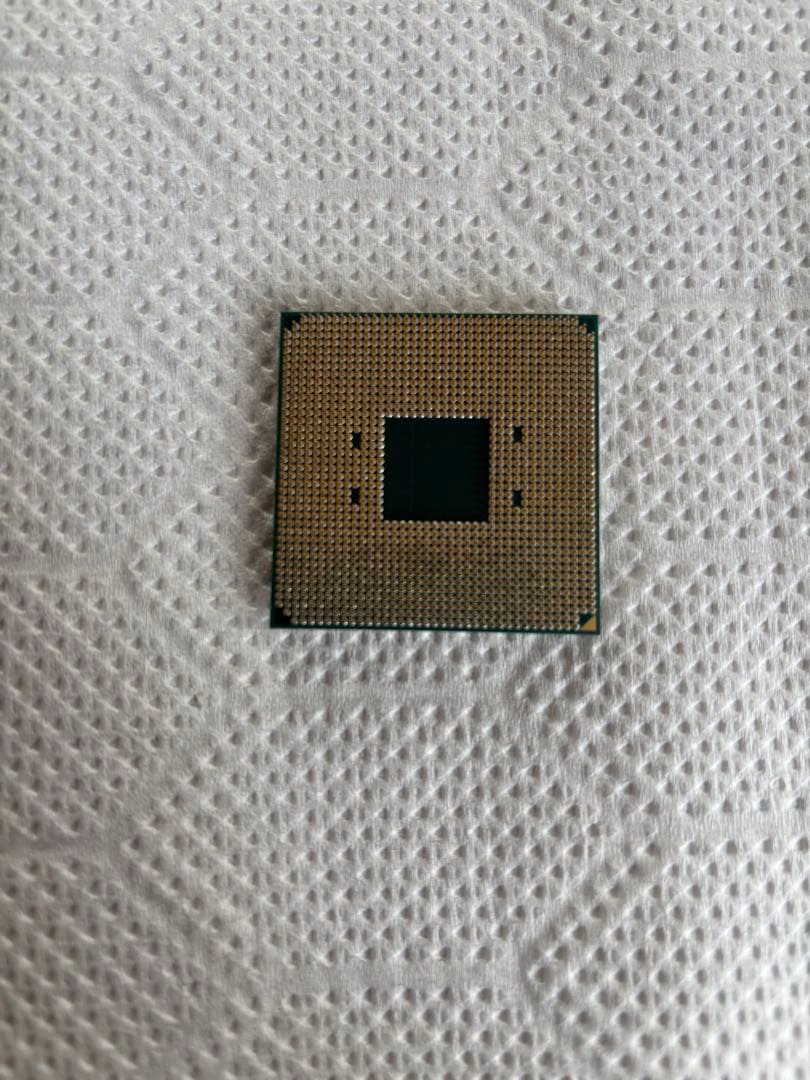 AMD Ryzen 5 5600X CPU プロセッサー