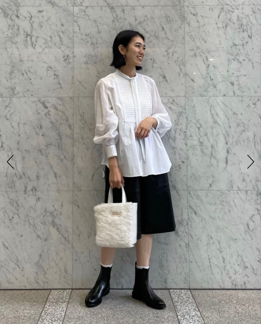 新品未使用 TOMORROWLAND サイドゴアショートブーツ ブラック