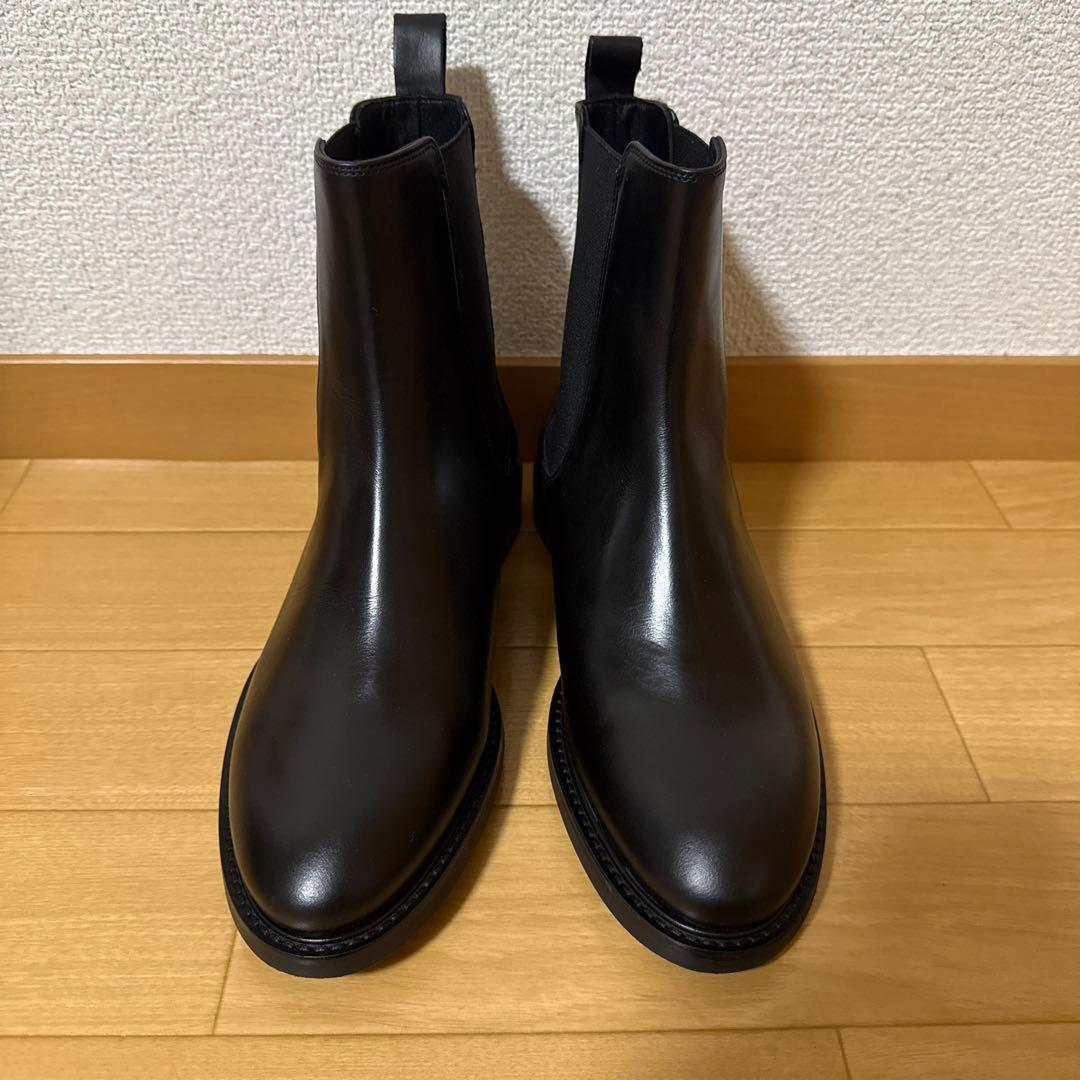 新品未使用 TOMORROWLAND サイドゴアショートブーツ ブラック