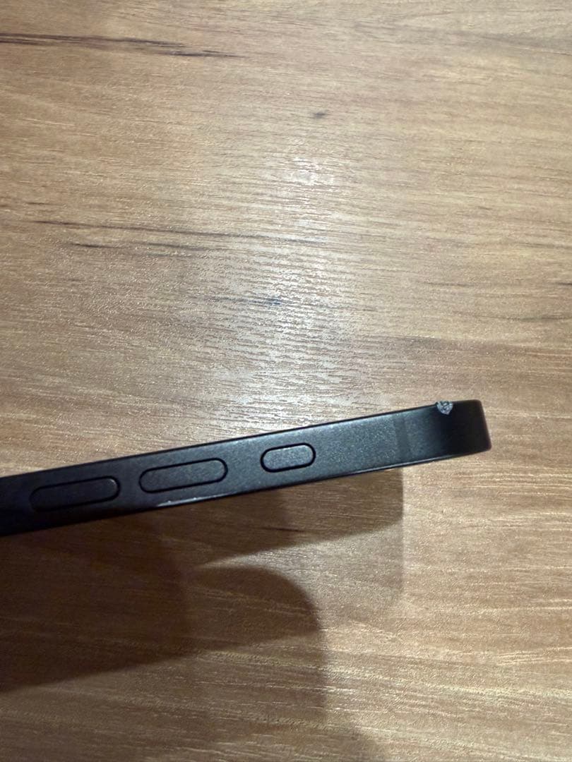 Apple iPhone16e128GBブラック