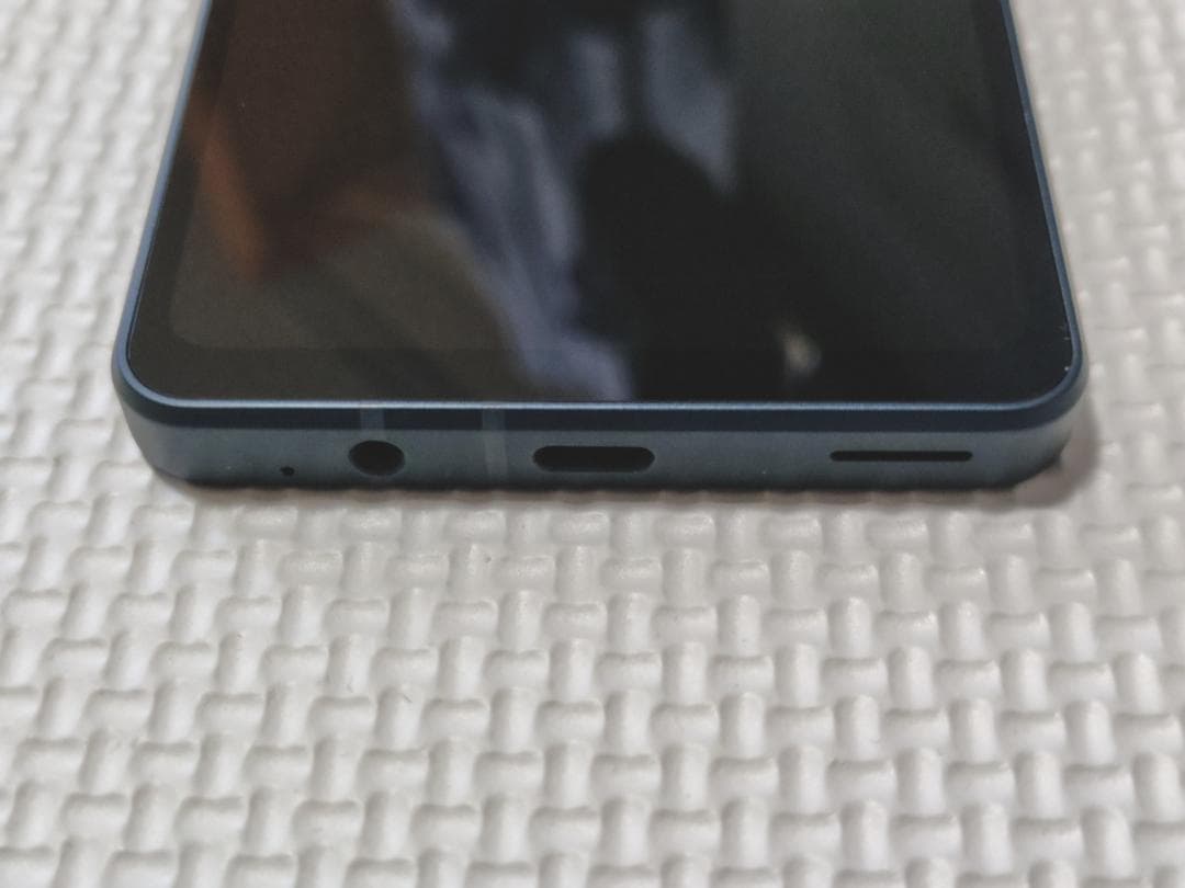 【美品】SHARP AQUOS sense8 SH-M26 コバルトブラック