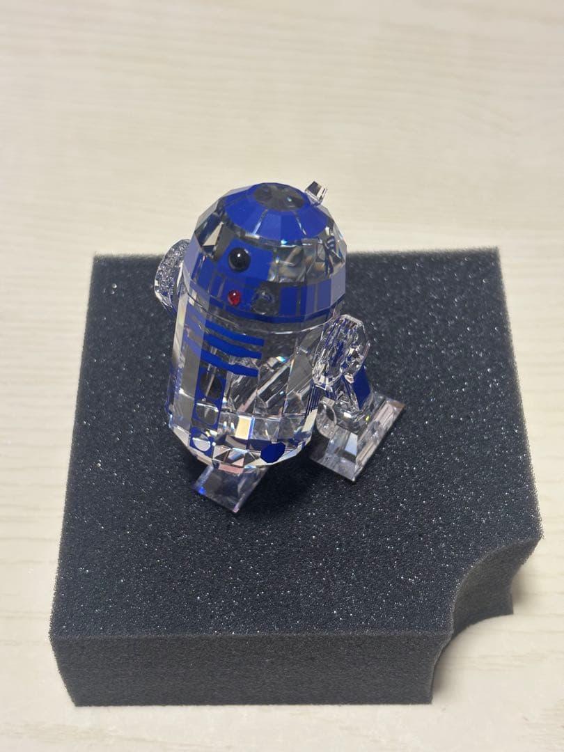 スワロフスキー R2D2クリスタル置物 (スターウォーズ)