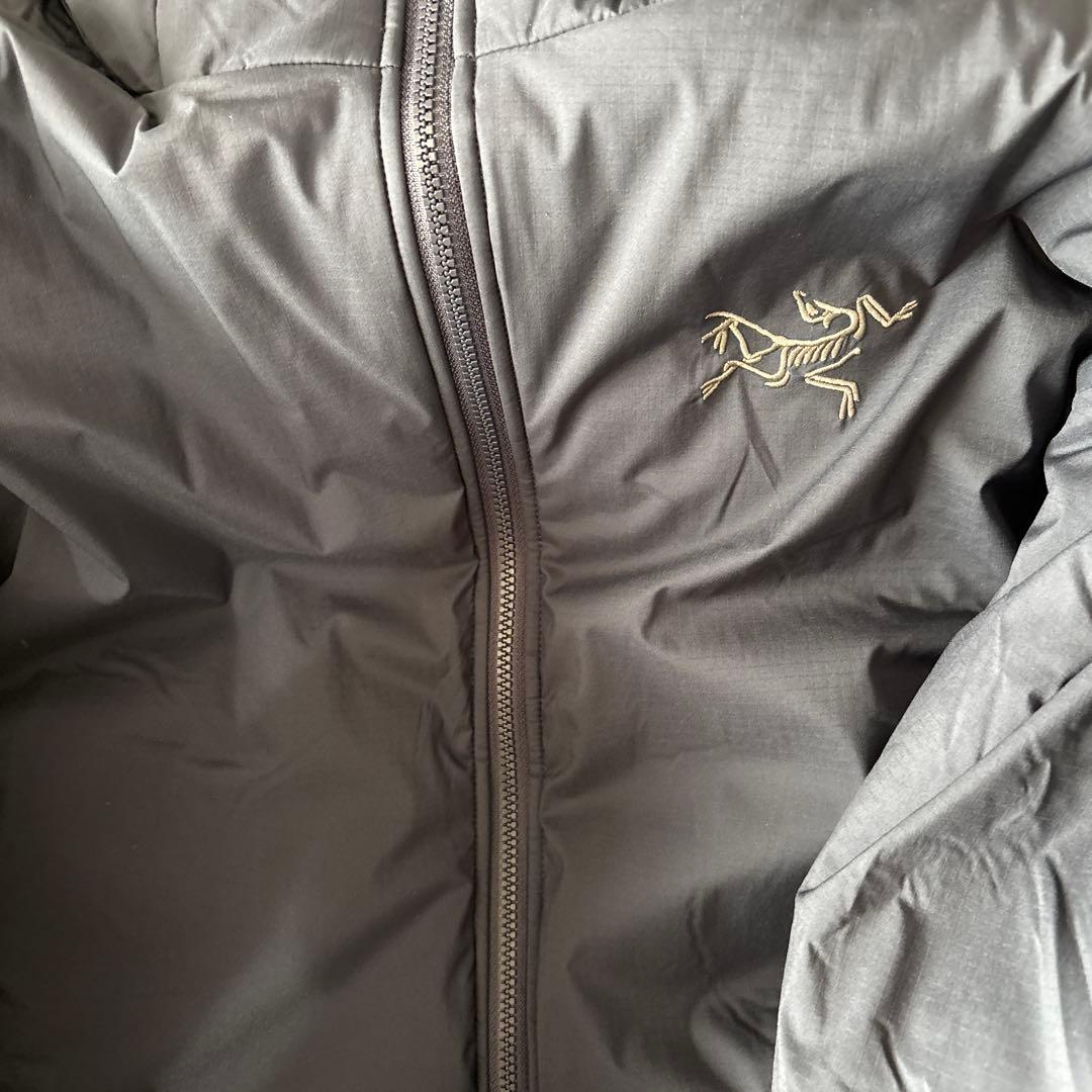 ARC'TERYXアトム SV フーディ メンズ