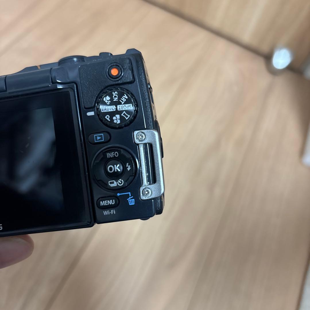 デジタルカメラ OLYMPUS tg-870