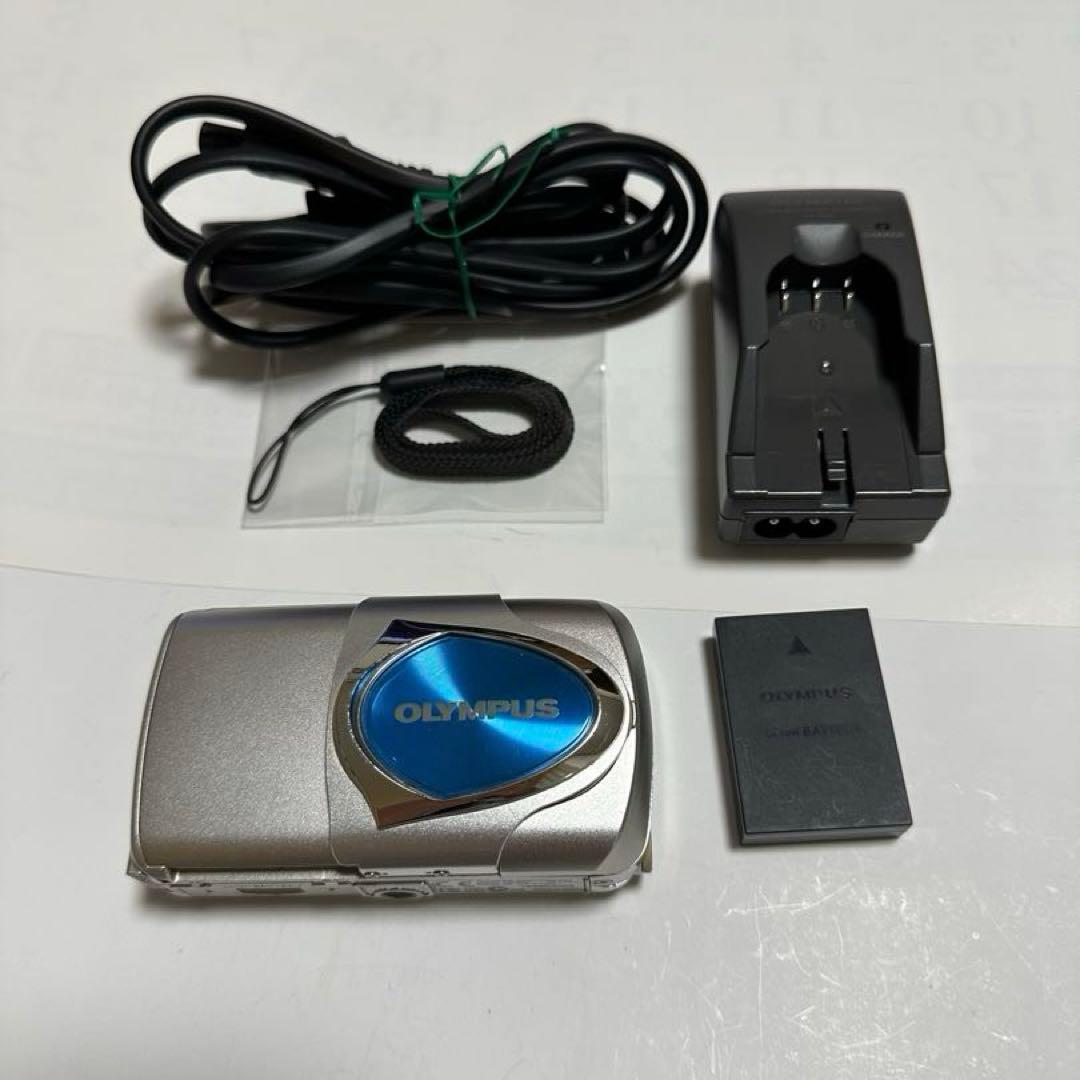 OLYMPUS μ15 デジタルカメラ　シルバー