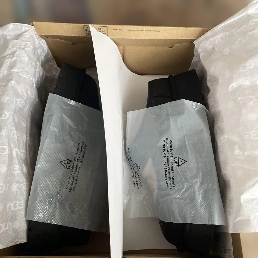 UGG メリージェーンレザー　サイズ25㎝