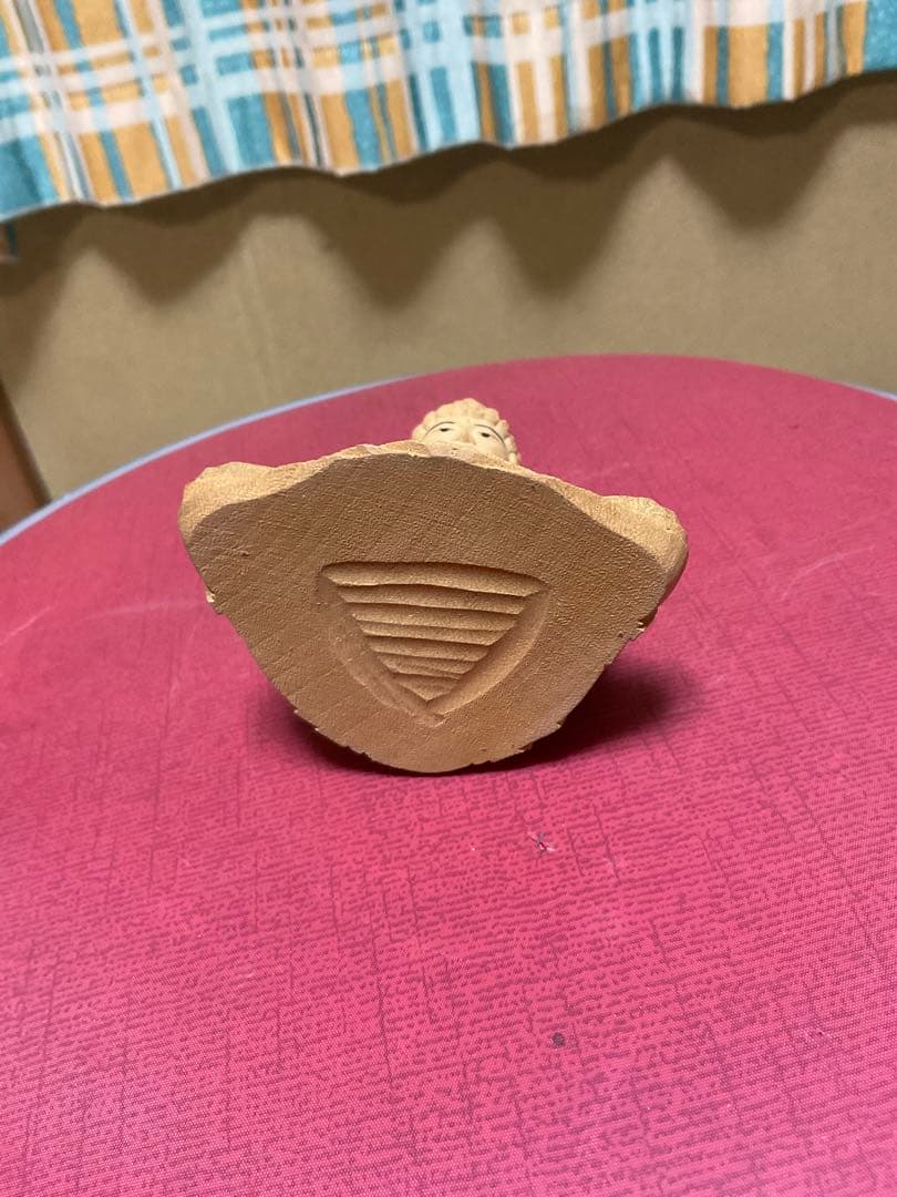 仏像／楠造り・阿弥陀如来座像　新品・現状品【高さ33cm 幅／12cm 美品】。