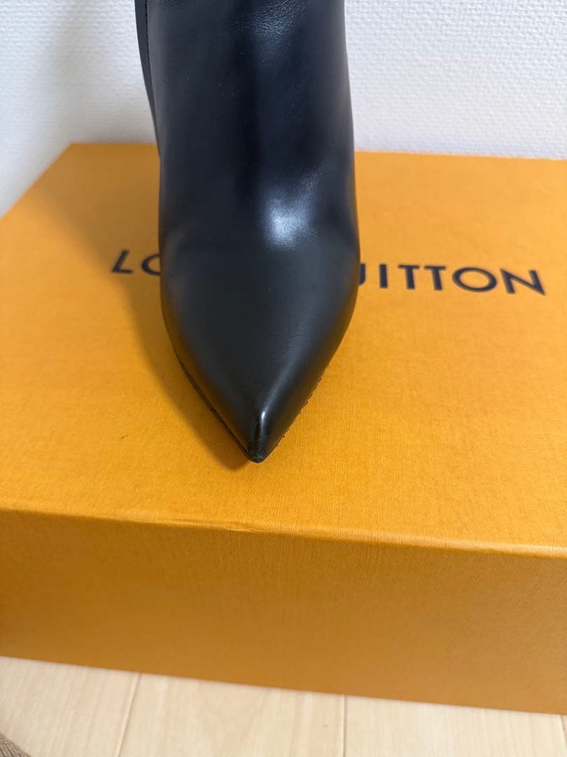 ルイヴィトン　ショートブーツ ポインテッドトゥ　モノグラム