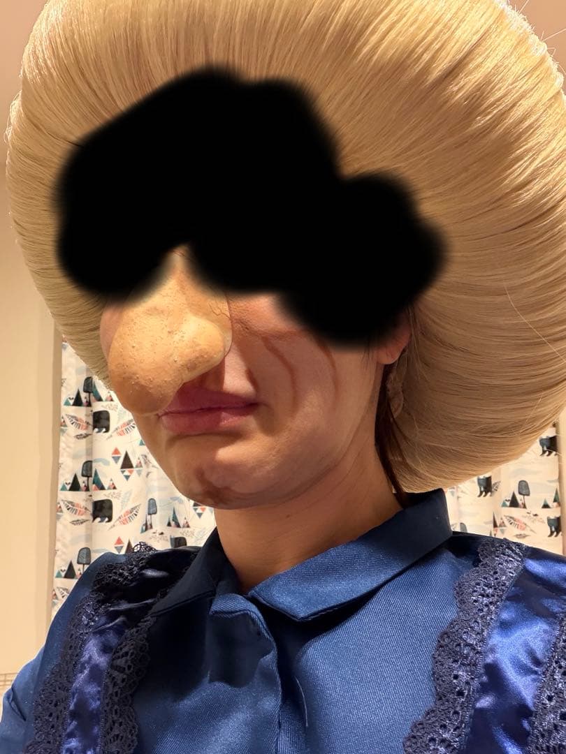 ジブリコスプレ　湯婆婆　青いロングドレスとウィッグ、特殊メイク鼻セット　美品