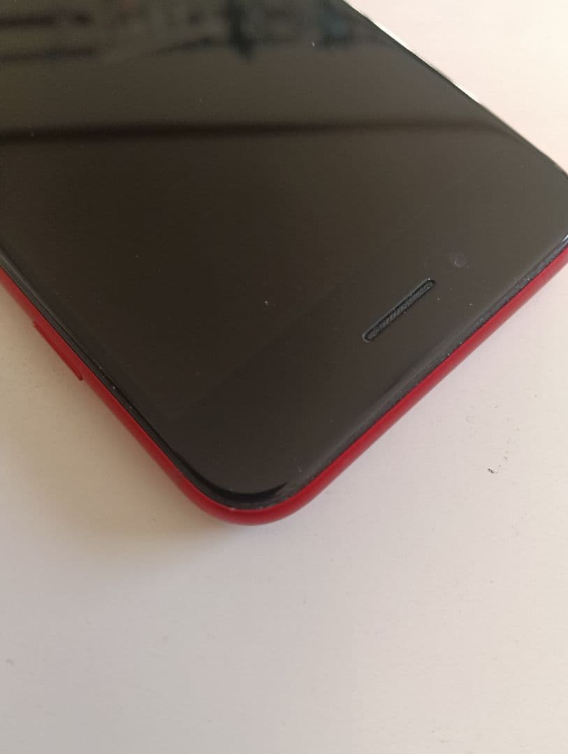 n*u様 iPhone SE (第3世代) PRODUCT(RED)