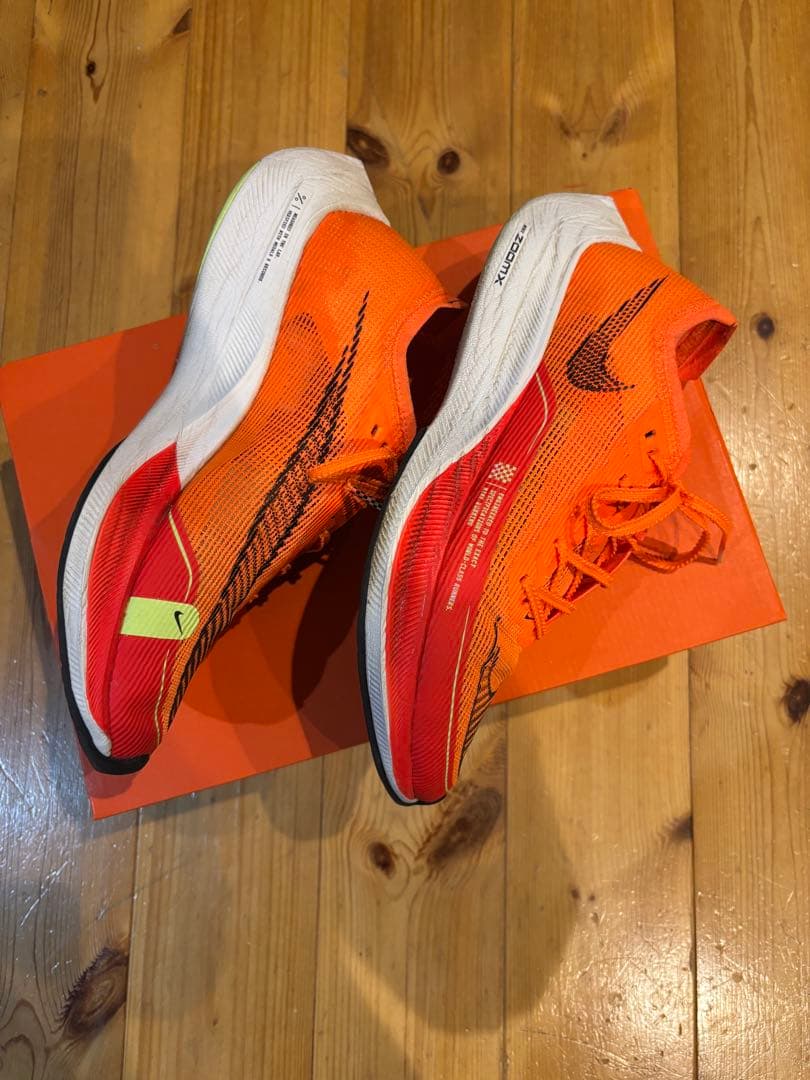 Nike ZoomX Vaporfly Next% 2 オレンジ 26.0