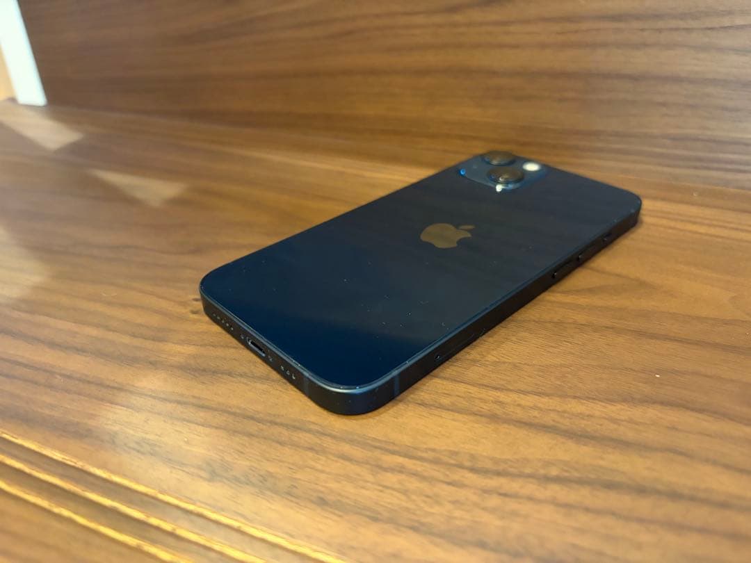 Apple iPhone 13 256GB ミッドナイト