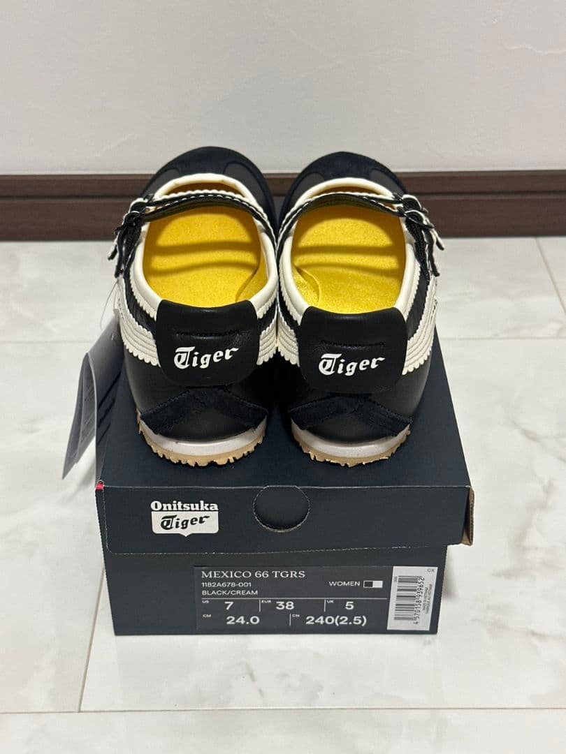 新品☆ オニツカタイガー Mexico66 TGRS