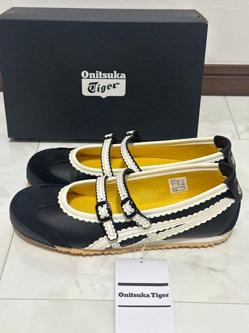 新品☆ オニツカタイガー Mexico66 TGRS