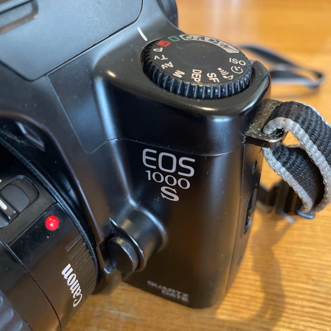 フィルムカメラCanon EOS 1000S