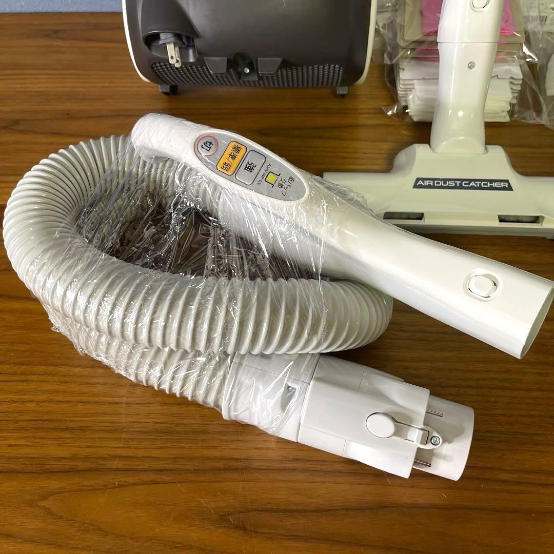 【2018年】美品 Panasonic 紙パック式掃除機 MCPKL19AJ-W