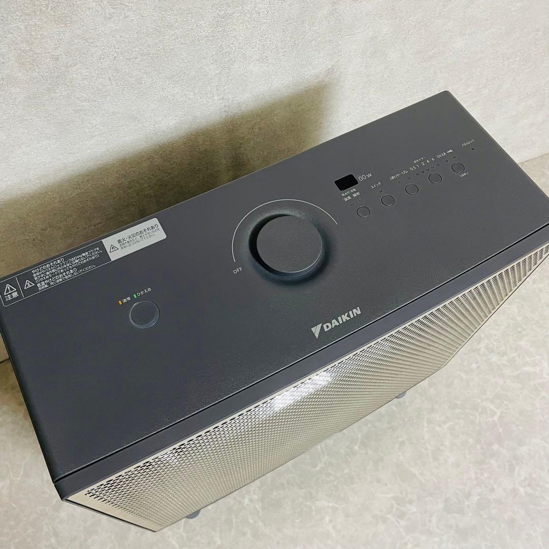 未使用級 ダイキン 遠赤外線 ハイブリッドセラムヒート WRH134AS 23年