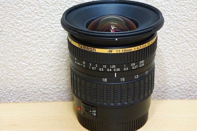 広角レンズ TAMRON SP 11-18mm F4.5-5.6 Di II