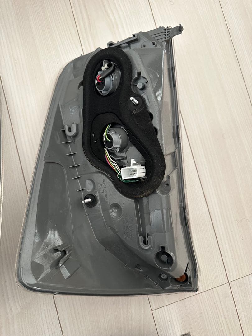 プリウス30テールランプ