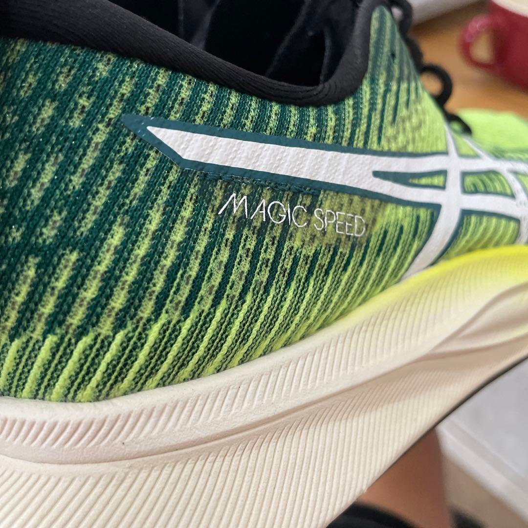 アシックス　asics ランニングシューズ　25.5 マジックスピード3
