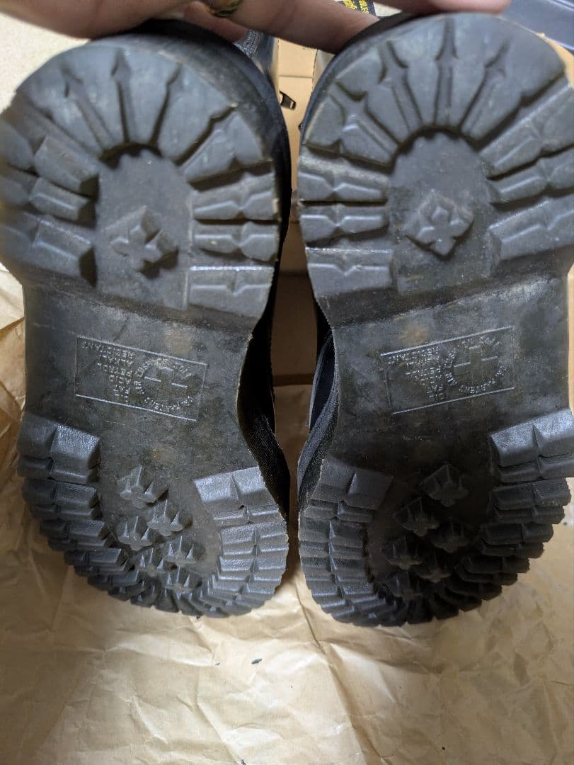 Dr. Martens JADON 8ホール 15265001 24cm