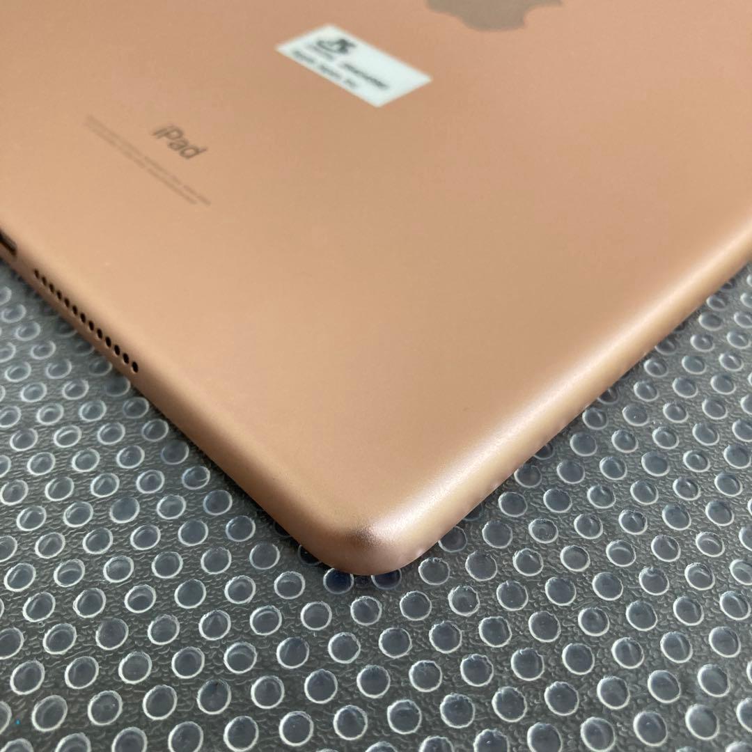 1019 電池最良好☆比較的美品☆iPad6 第6世代 32GB WIFIモデル