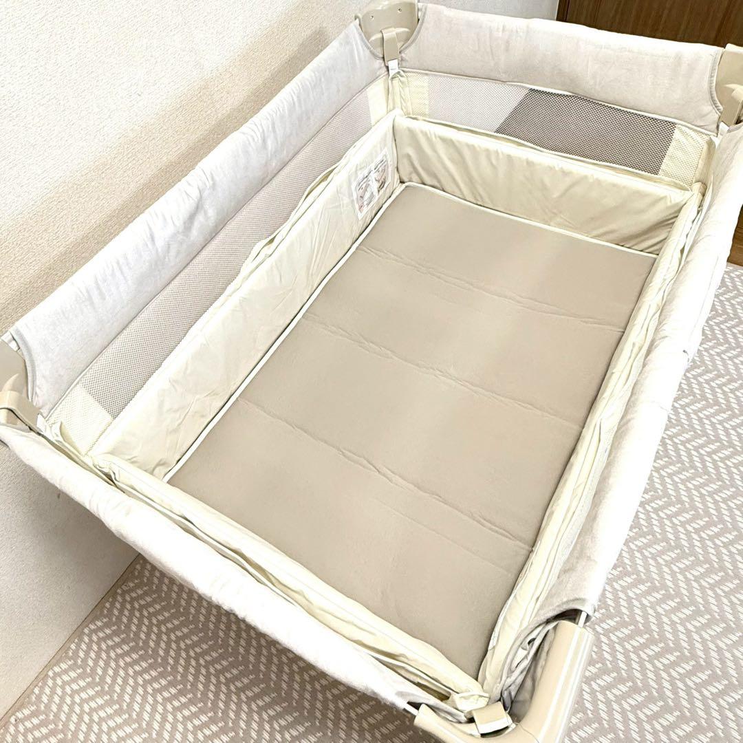 【極美品・付属品完備】アップリカ ココネルエアープラスAB ホワイトベージュ