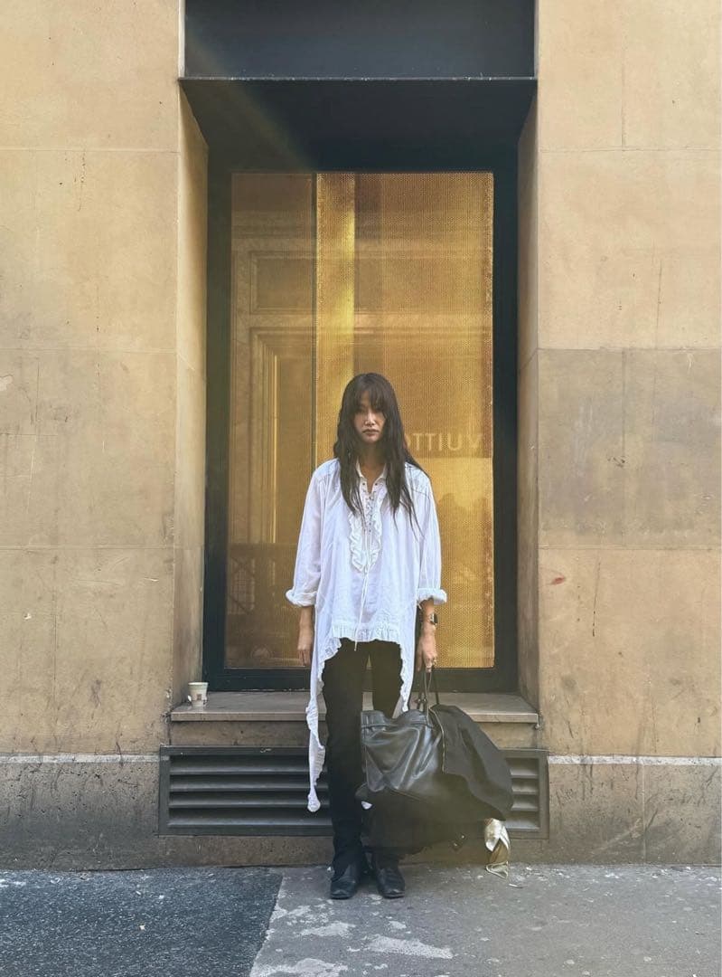 openyy フリルトリムブラウス ホワイト