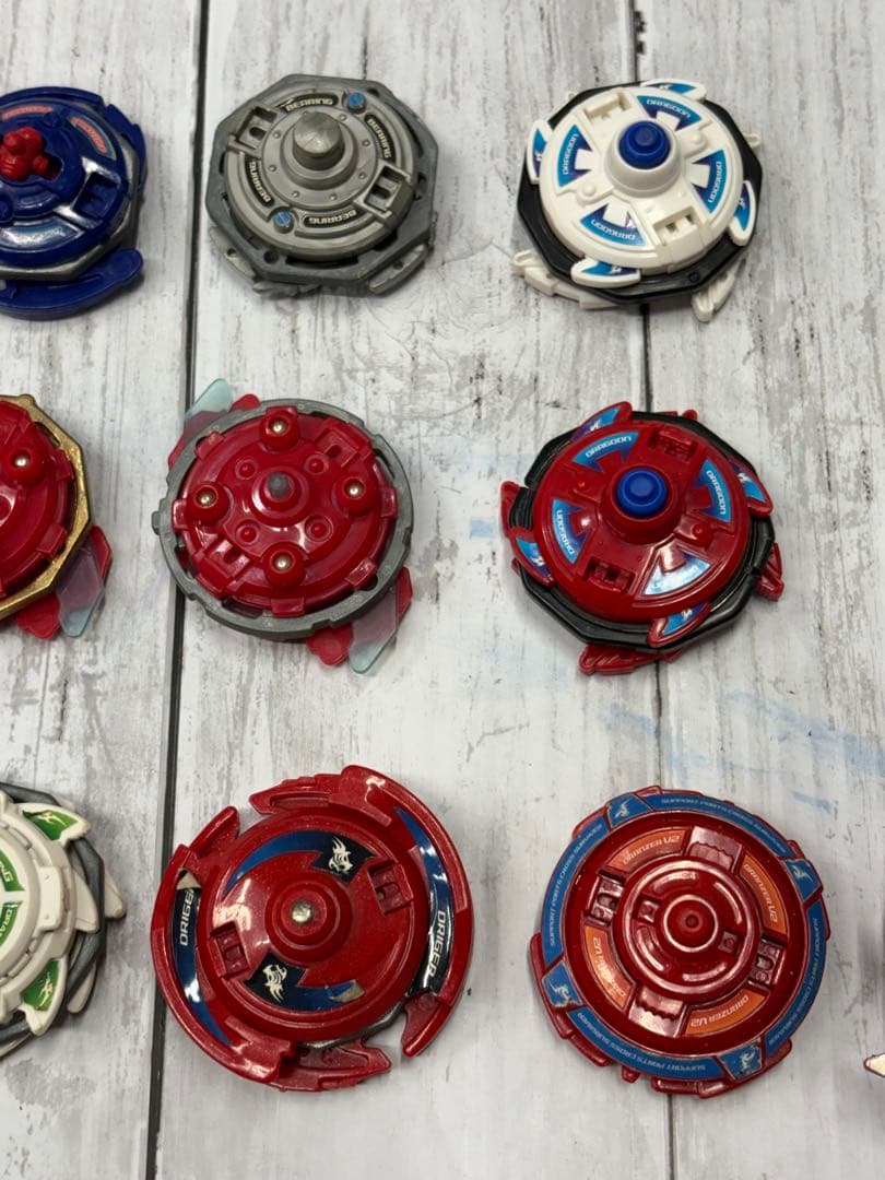 S*)様 ベイブレード22点セット　まとめ売り　バラ売り不可　ジャンク　おもちゃ