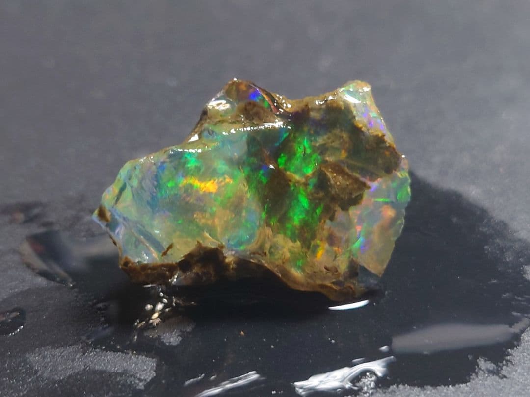 【30CT】エチオピア　オパール　鉱石　標本　遊色　クリア　虹色