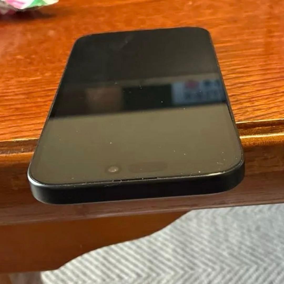 Apple iPhone 15 ブラック 本体　SIMフリー