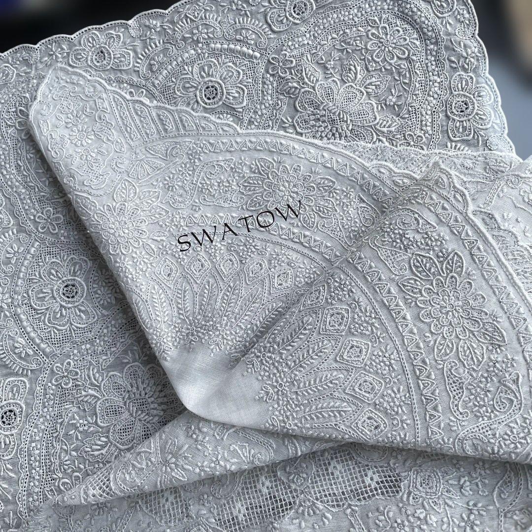 最高級　刺繍ハンカチ　スワトウSWATOW 最高級と言われるハンカチ3枚入り