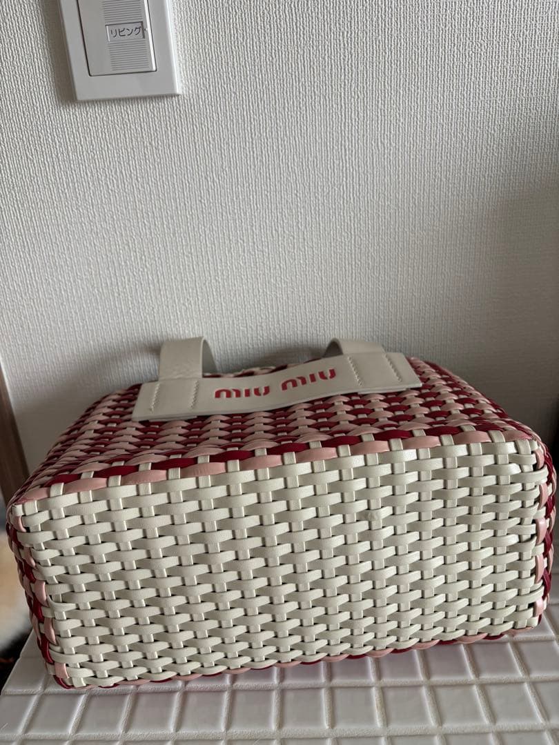 miumiu カバン