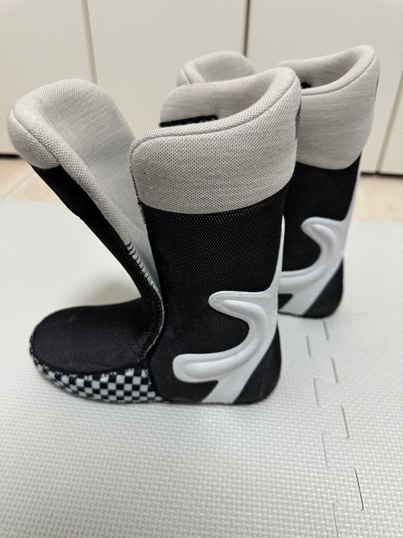 【即戦力】VANS ENCORE PRO23cmダブルボア スノーボードブーツ