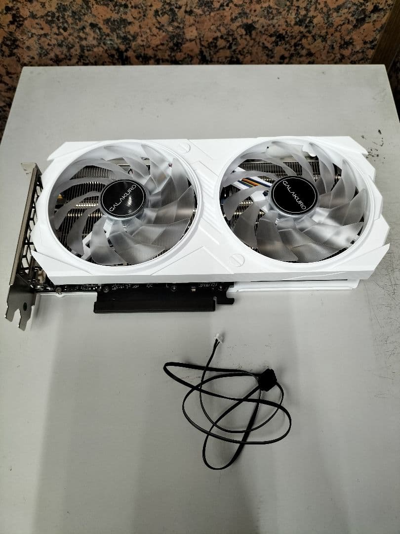 かざ RTX4060Ti 8GB White