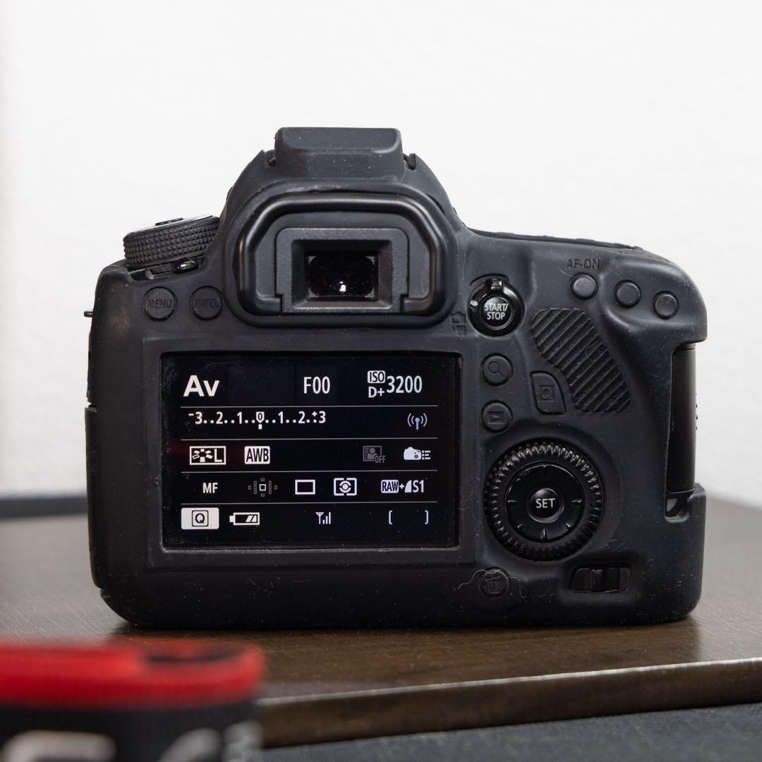 【セット売り】Canon EOS 6D +Lレンズ2本+単焦点レンズ