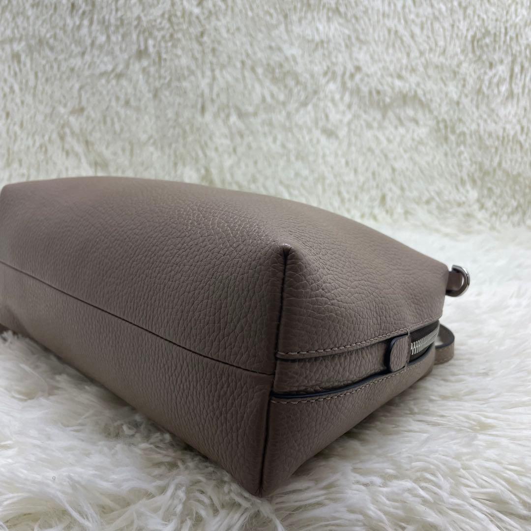 【美品】ジャンニキャリーニ アリファ 2way シボ革 グレージュ