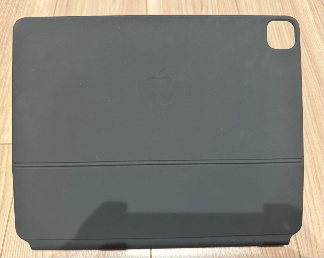 iPad Pro 12.9 第6世代 1TB Magic Keyboard付